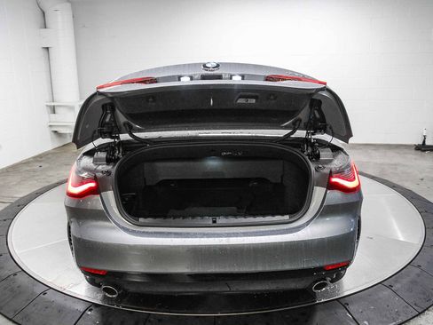 Used 2025 BMW 430i Convertible w/ Premium Package image 31