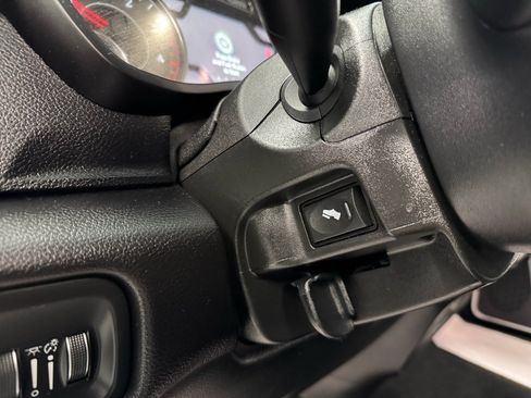 Used 2024 RAM 2500 Laramie image 17