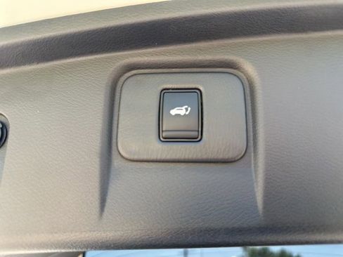 Used 2024 Nissan Murano Platinum w/ Cargo Package AWD/4WD image 26