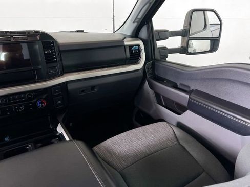 Used 2024 Ford F350 XLT w/ 360-Degree Camera Package image 25