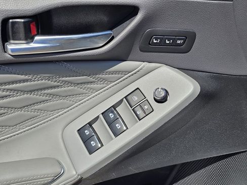 Used 2021 Toyota Avalon Limited w/ Advanced Safety Package FWD image 15