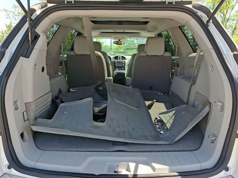 Used 2015 Buick Enclave Leather AWD/4WD image 27