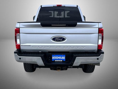 Used 2019 Ford F250 Lariat w/ Lariat Ultimate Package image 6