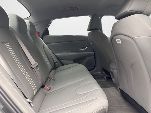 Used 2026 Hyundai Elantra Sport FWD image 19