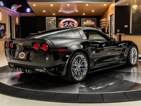 Used 2011 Chevrolet Corvette ZR1 w/ Preferred Equipment Group RWD image 12