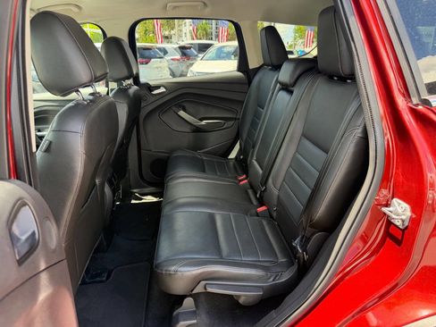 Used 2015 Ford Escape Titanium w/ Equipment Group 301A FWD image 14