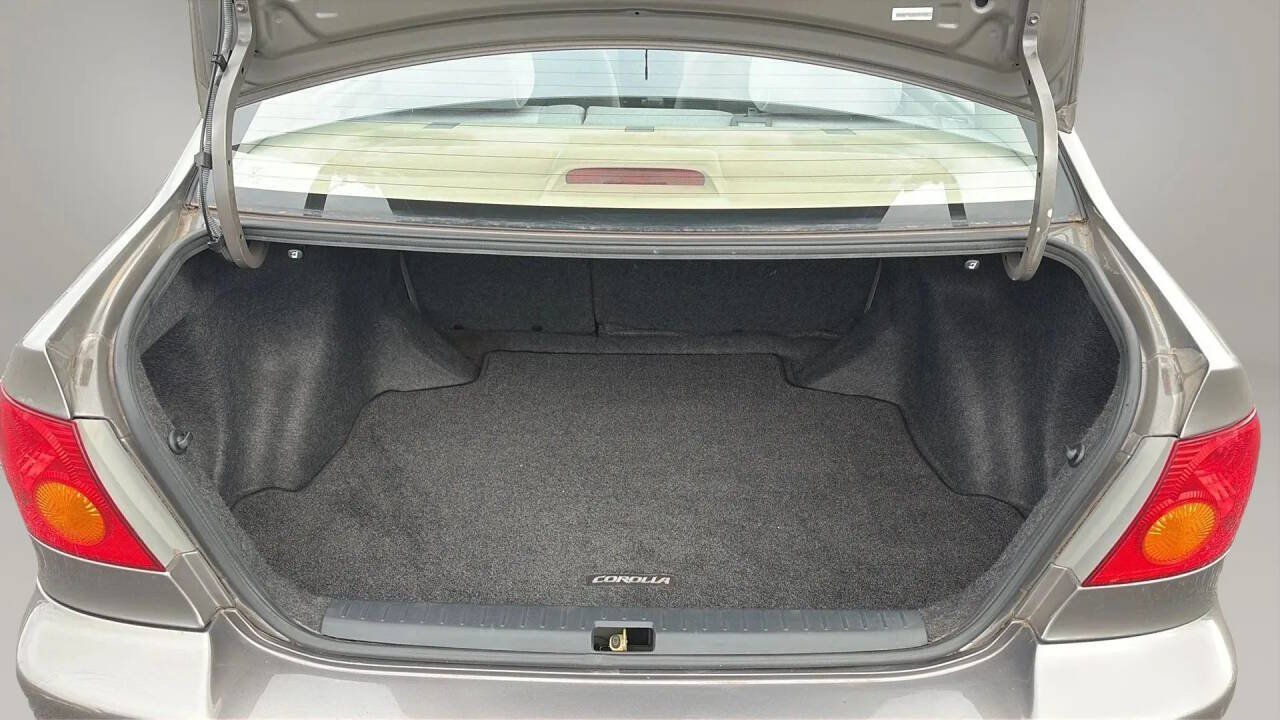 Used 2003 Toyota Corolla CE w/ Preferred Accessory Pkg FWD image 15
