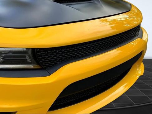 Used 2017 Dodge Charger R/T Scat Pack w/ Dynamics Package image 5