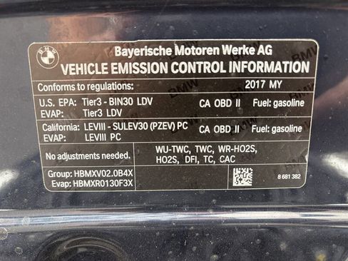 Used 2017 BMW 330i Sedan image 30