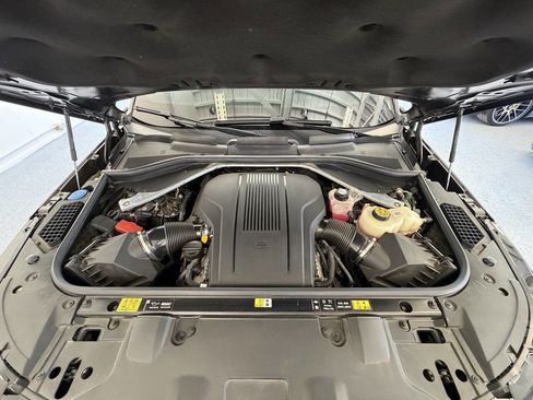 Used 2024 Land Rover Range Rover Autobiography image 55