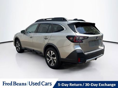 Used 2020 Subaru Outback Limited AWD/4WD image 6