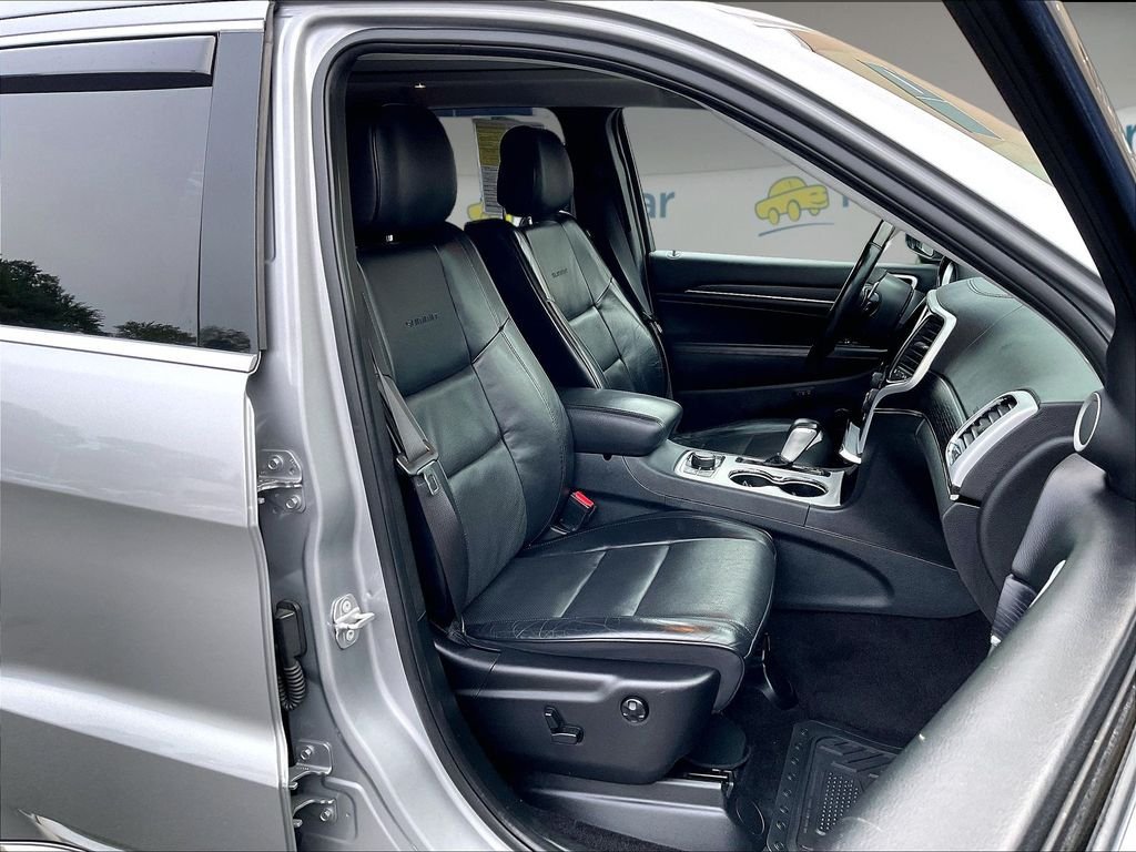 Used 2018 Jeep Grand Cherokee Summit w/ Platinum Series Group AWD/4WD image 11