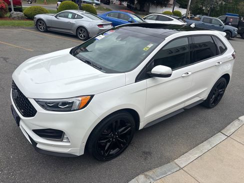 Certified 2020 Ford Edge ST w/ Equipment Group 401A AWD/4WD image 10