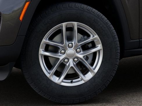 New 2026 Jeep Grand Cherokee Laredo X AWD/4WD image 9