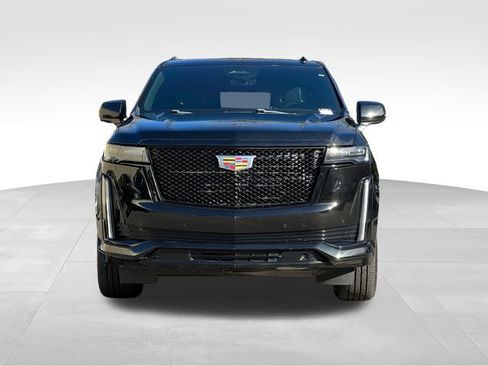 Used 2021 Cadillac Escalade ESV Sport w/ Driver Assist Tech Package image 7