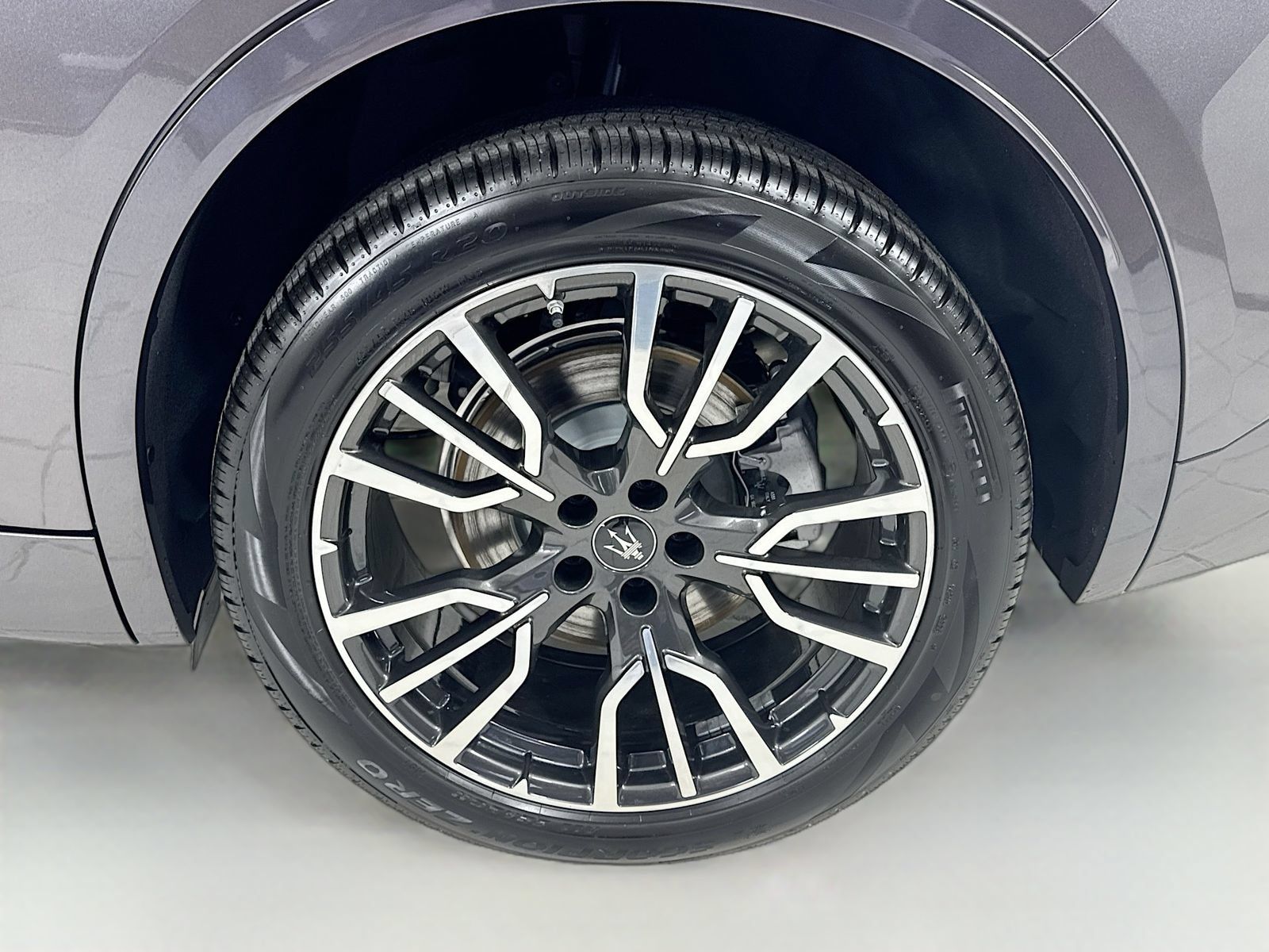Used 2025 Maserati Grecale GT AWD/4WD image 9