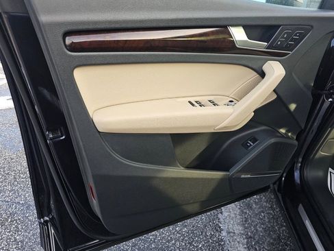 Used 2018 Audi Q5 2.0T Premium Plus w/ Premium Plus Package image 20