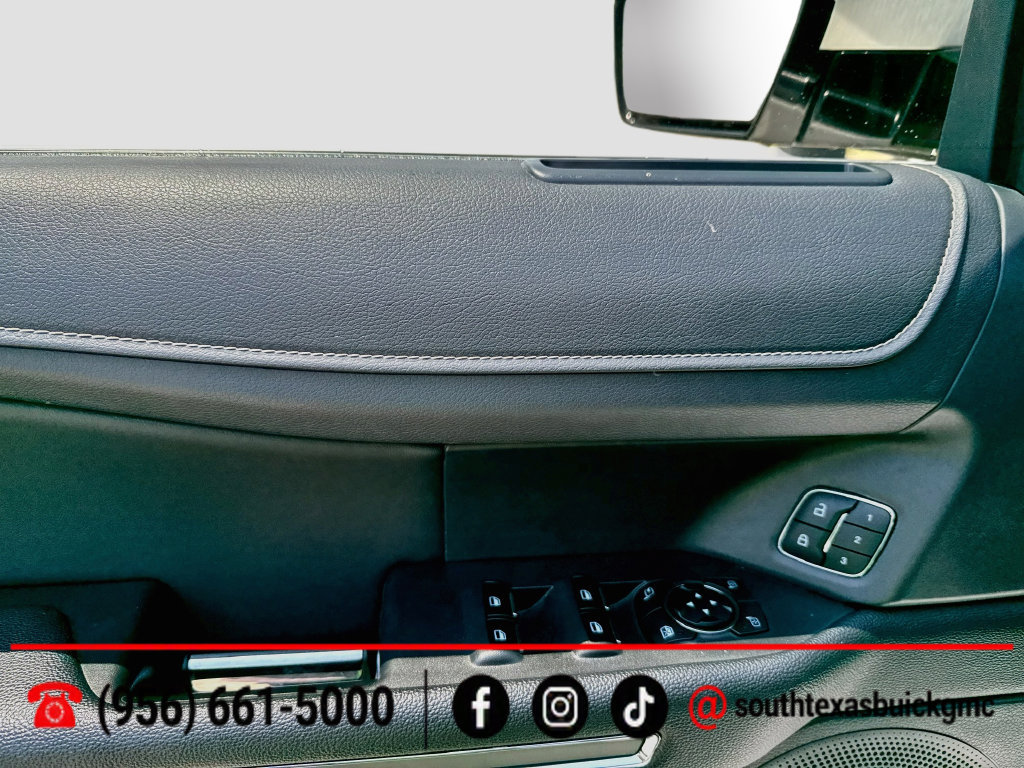 Used 2024 Ford Expedition XLT RWD image 10