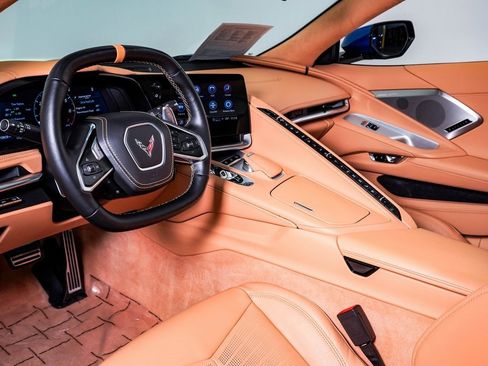 Used 2022 Chevrolet Corvette Stingray Premium Conv w/ Z51 Performance Package image 23