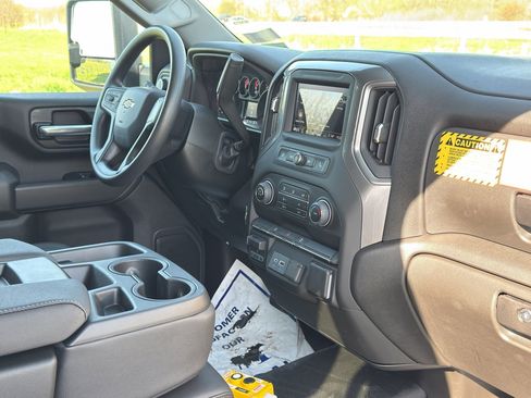 New 2025 Chevrolet Silverado 3500 W/T w/ WT Convenience Package AWD/4WD image 27