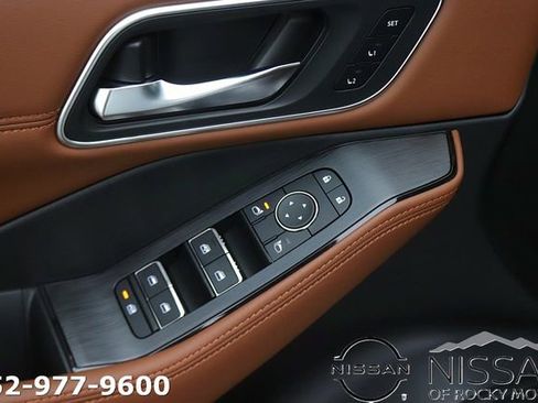 New 2026 Nissan Rogue Platinum w/ Platinum Premium Package AWD/4WD image 10