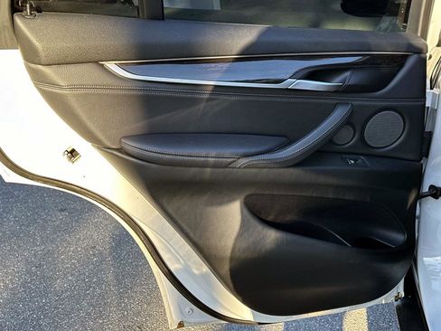 Used 2018 BMW X5 sDrive35i image 13