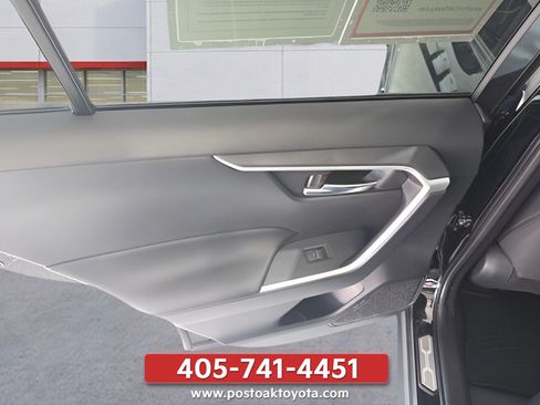 Used 2023 Toyota RAV4 SE AWD/4WD image 21