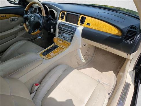 Used 2003 Lexus SC 430 Convertible RWD image 17