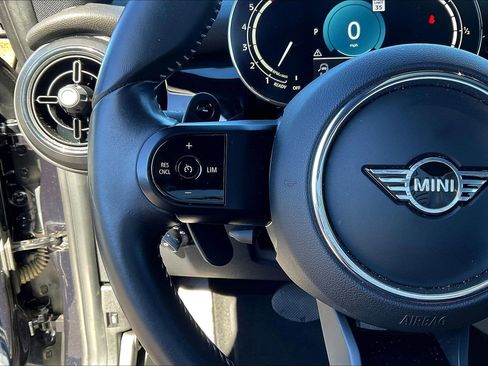 Used 2023 MINI Cooper S image 11