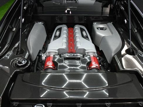 Used 2010 Audi R8 V10 AWD/4WD image 22