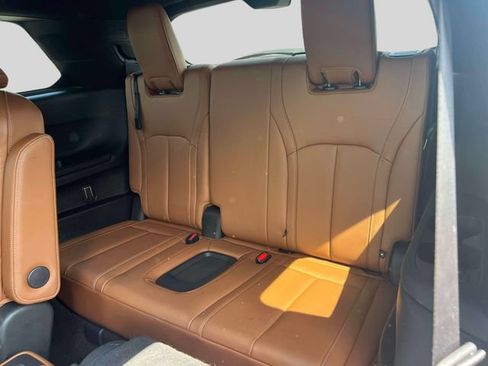 Used 2023 INFINITI QX60 Autograph w/ Cargo Package AWD/4WD image 16