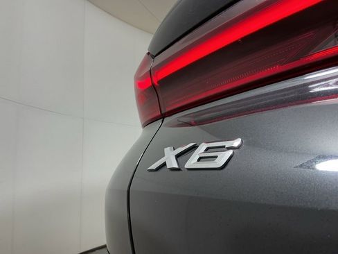 Certified 2022 BMW X6 xDrive40i w/ Premium Package image 31