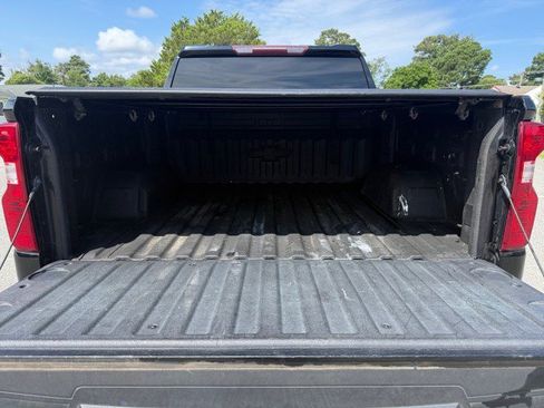 Used 2021 Chevrolet Silverado 1500 LT w/ Bed Protection Package AWD/4WD image 12