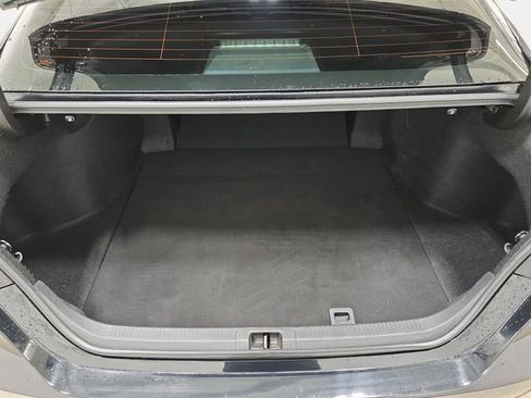 Used 2018 Toyota Camry SE w/ Moonroof Package FWD image 35