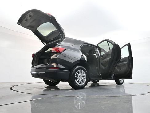 Used 2024 Chevrolet Equinox LT AWD/4WD image 46