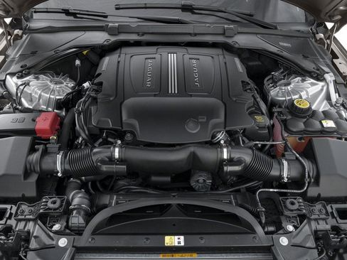 Used 2018 Jaguar XF Portfolio AWD/4WD image 13