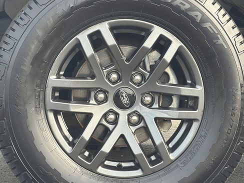 Certified 2021 Ford Ranger Lariat w/ Tremor Off-Road Package image 23