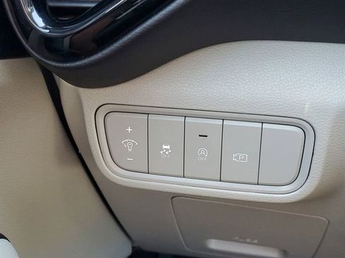 Certified 2023 Kia Soul EX FWD image 18