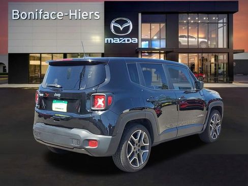 Used 2020 Jeep Renegade Sport FWD image 4