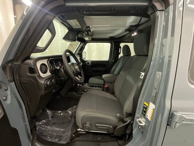 New 2026 Jeep Gladiator Mojave AWD/4WD image 10