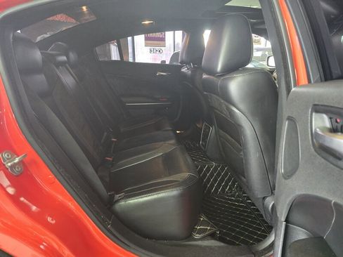 Used 2017 Dodge Charger R/T w/ Plus Group image 17