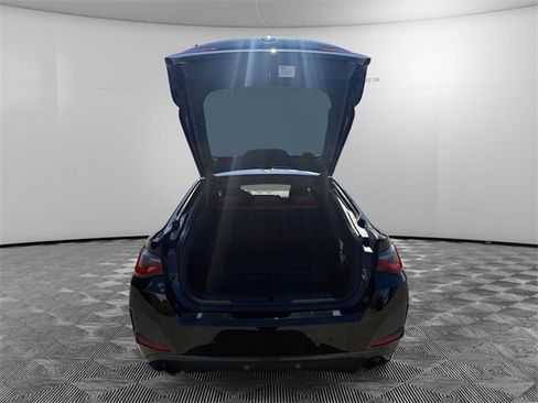 Used 2022 BMW 430i Gran Coupe w/ M Sport Package image 9