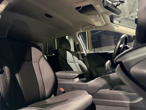 Used 2020 Subaru Outback Premium image 10