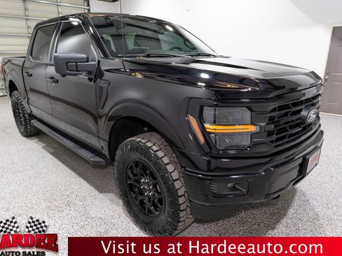 Used 2024 Ford F150 XLT w/ XLT Black Appearance Package image 6
