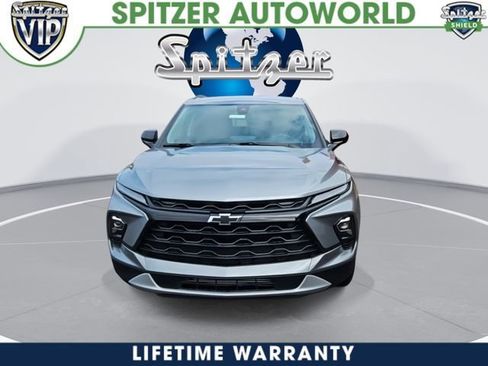 New 2026 Chevrolet Blazer LT w/ Convenience Package FWD image 3
