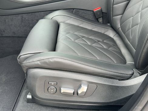 New 2026 BMW X5 sDrive40i w/ M Sport Package image 12