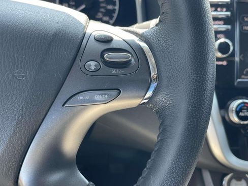 Used 2024 Nissan Murano SL FWD image 23