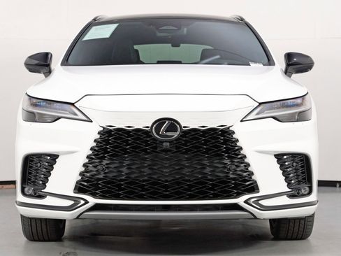 Used 2023 Lexus RX 500h F Sport image 7