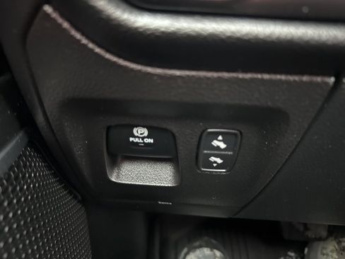 Used 2020 RAM 1500 Laramie w/ Sport Appearance Package image 10