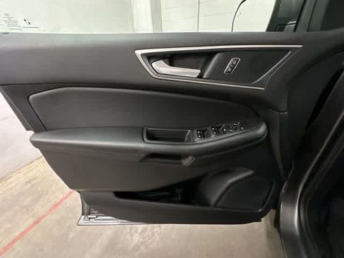 Used 2024 Ford Edge SEL w/ Convenience Package AWD/4WD image 17